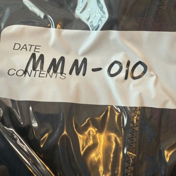 Fabletics Men's Full Zip Long Sleeve Mock Neck Windbreaker Jacket Black Medium - Picture 7 of 7